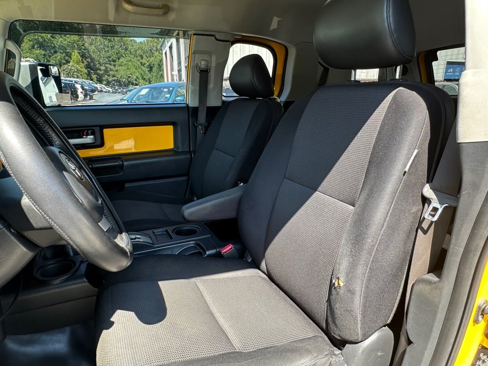 Toyota FJ Cruiser photo 13