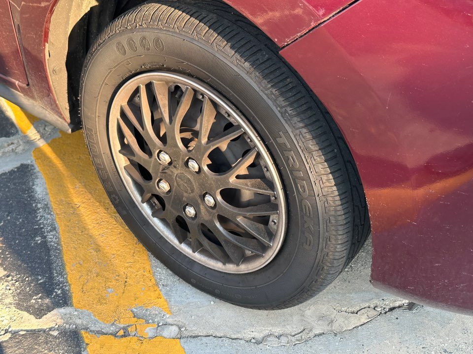 Mitsubishi Mirage G4 photo 5