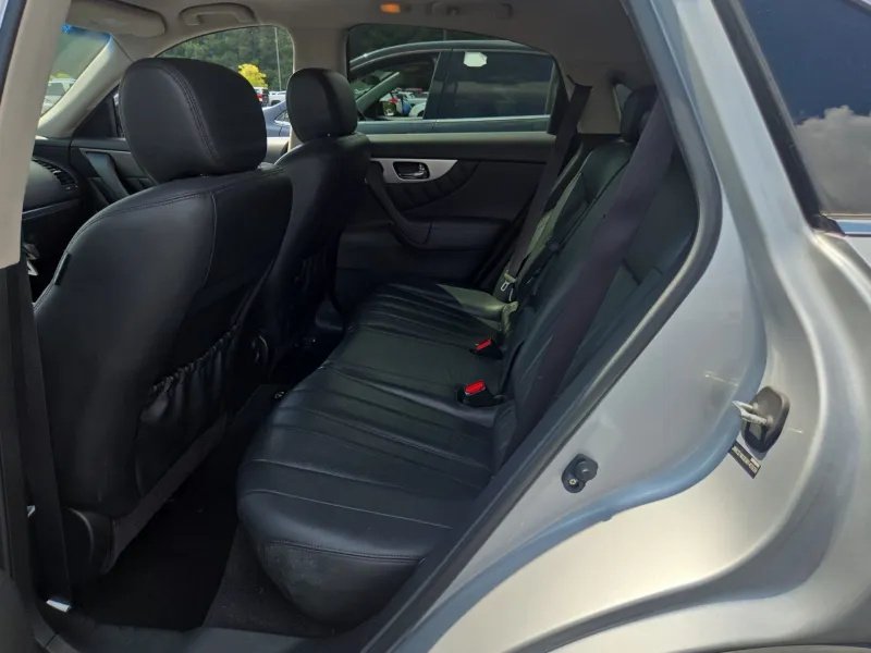 Infiniti FX37 photo 13