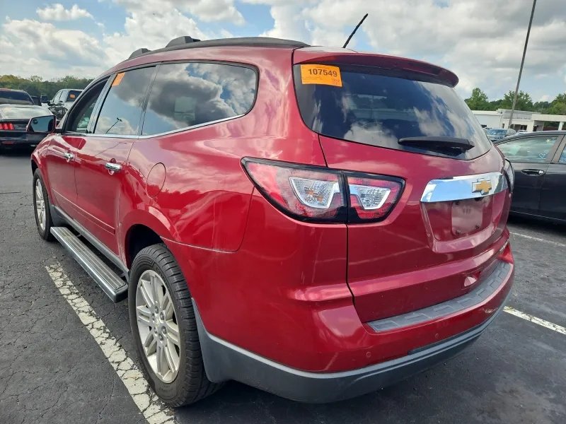 Chevrolet Traverse photo 4