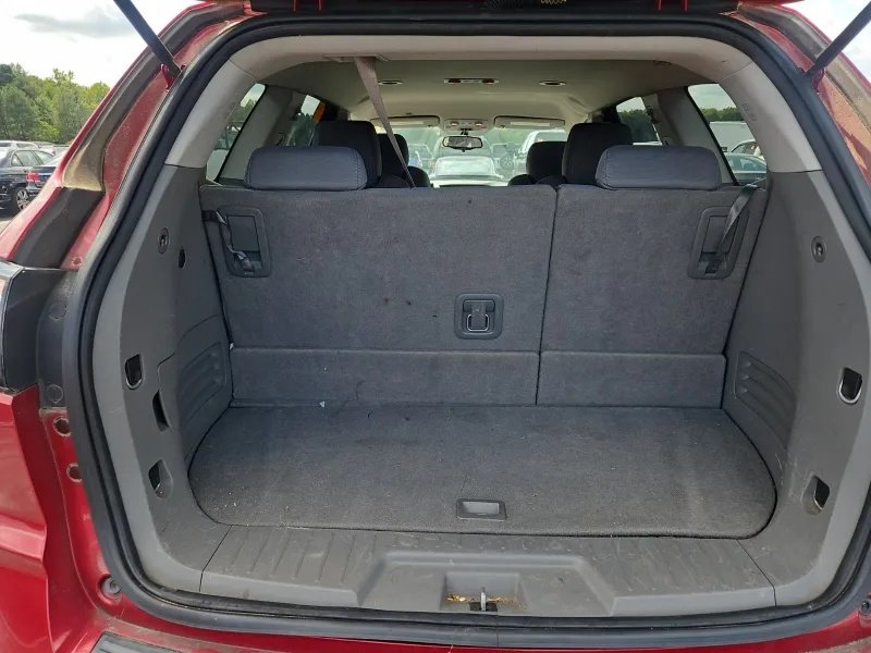Chevrolet Traverse photo 12