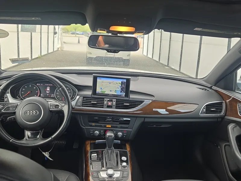 Audi A6 photo 8
