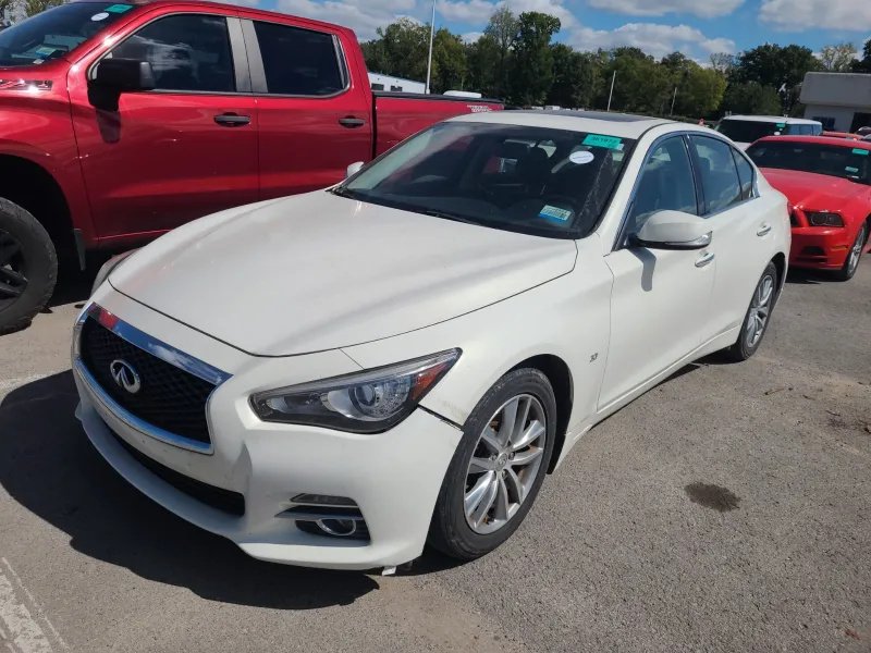 Infiniti Q50