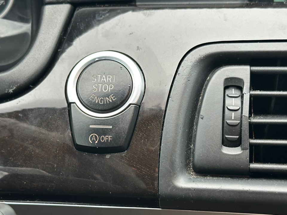 BMW 5 Series photo 19