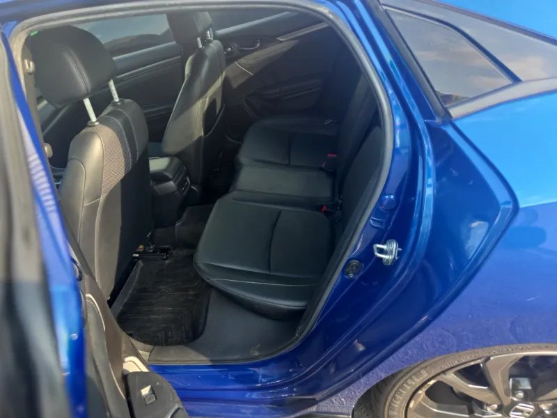 Honda Civic photo 12