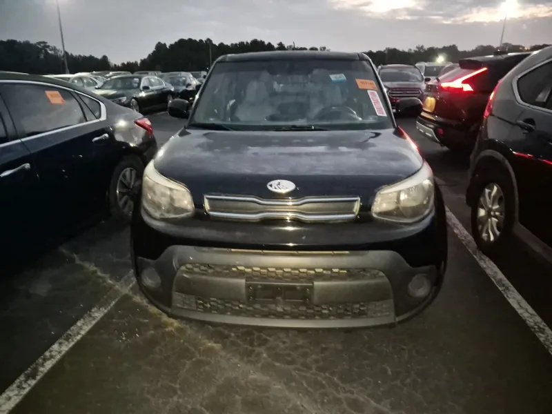 Kia Soul photo 2