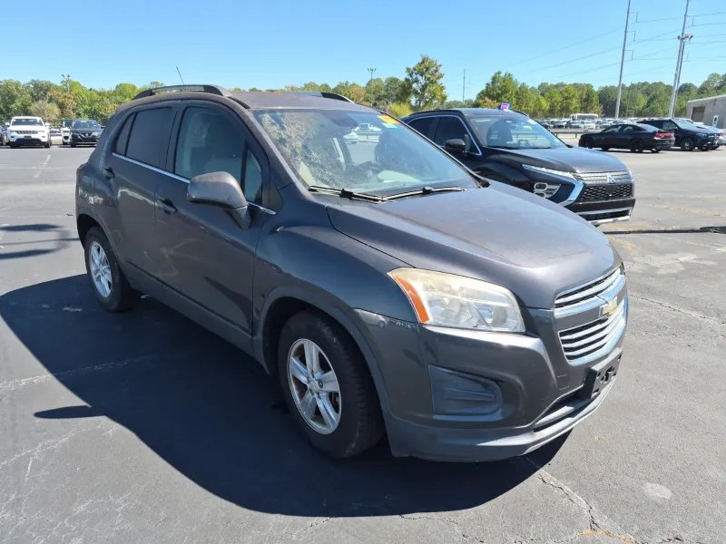 Chevrolet Trax photo 3