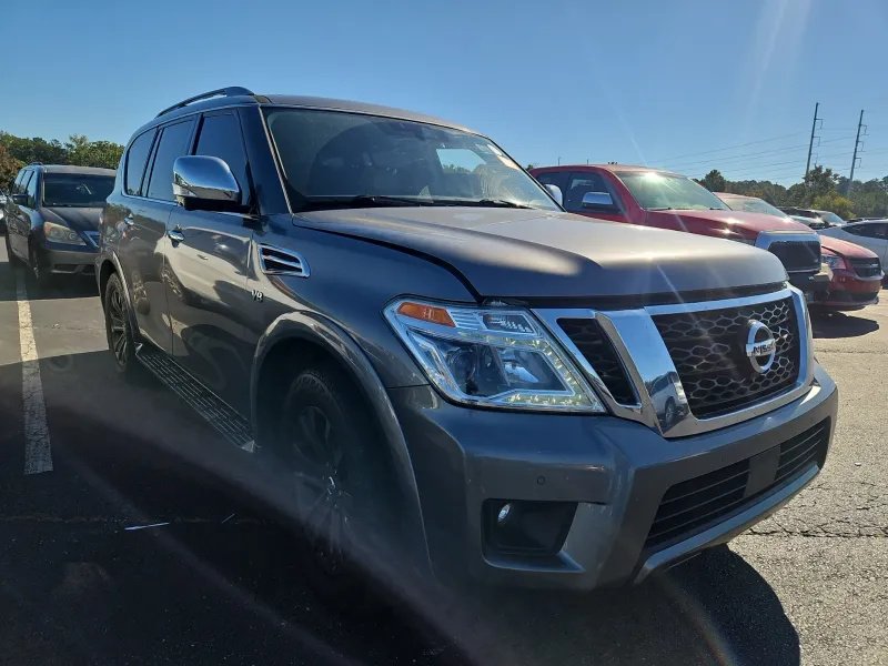 Nissan Armada photo 3