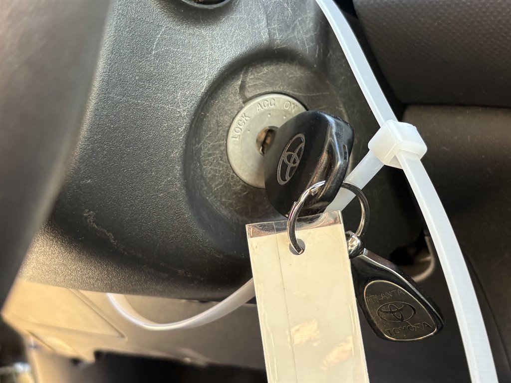 Toyota Yaris photo 20