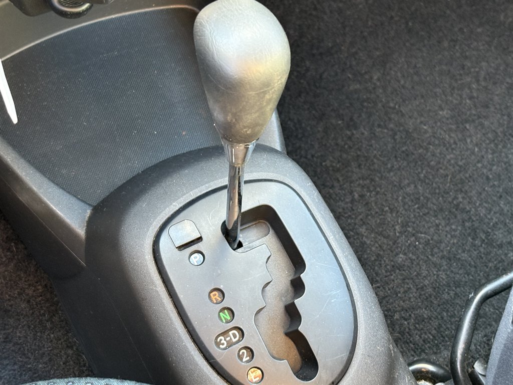 Toyota Yaris photo 21