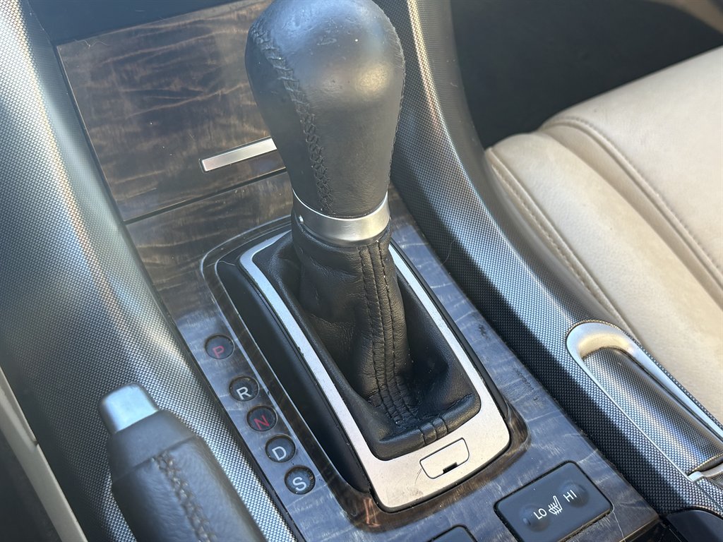 Acura TL photo 18