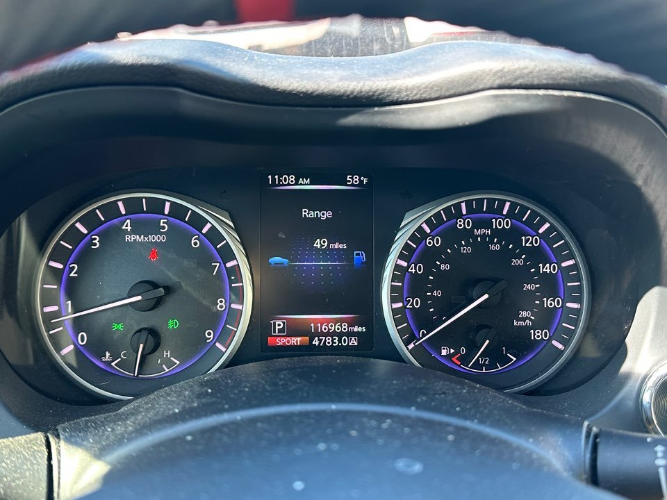 Infiniti Q50 photo 16