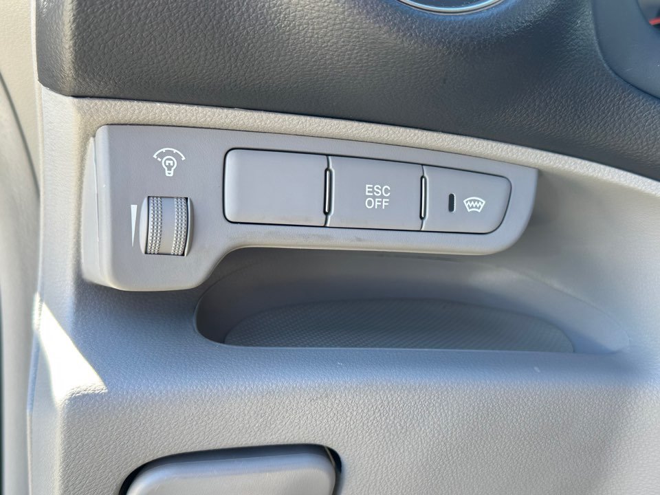 Kia Rondo photo 24