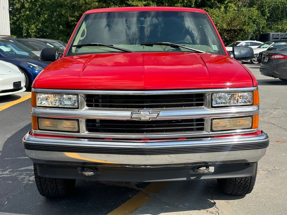 Chevrolet C/K1500 photo 2