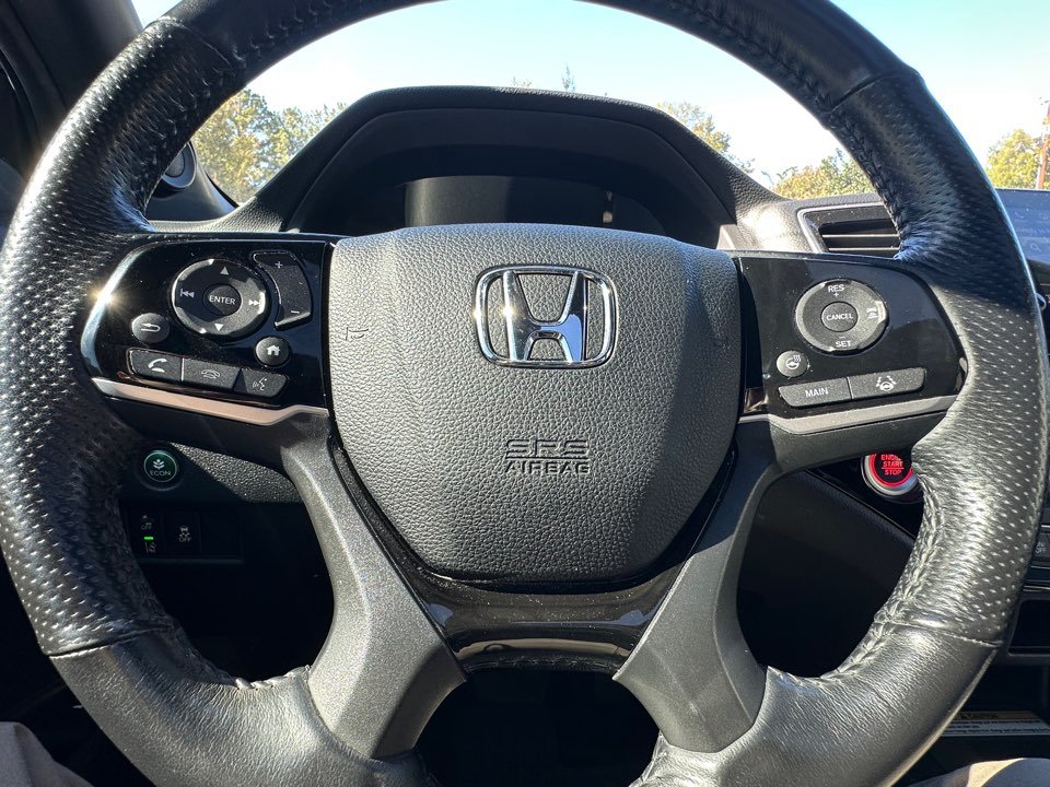 Honda Passport photo 16