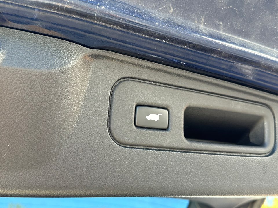 Honda Passport photo 11