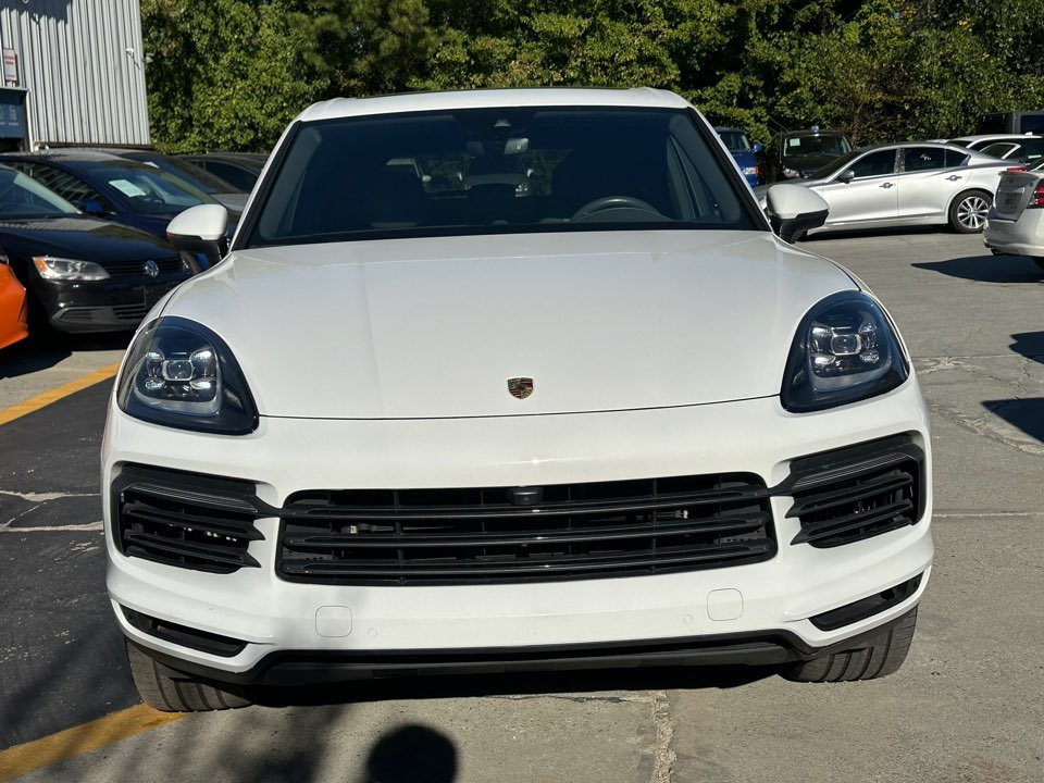 Porsche Cayenne photo 2
