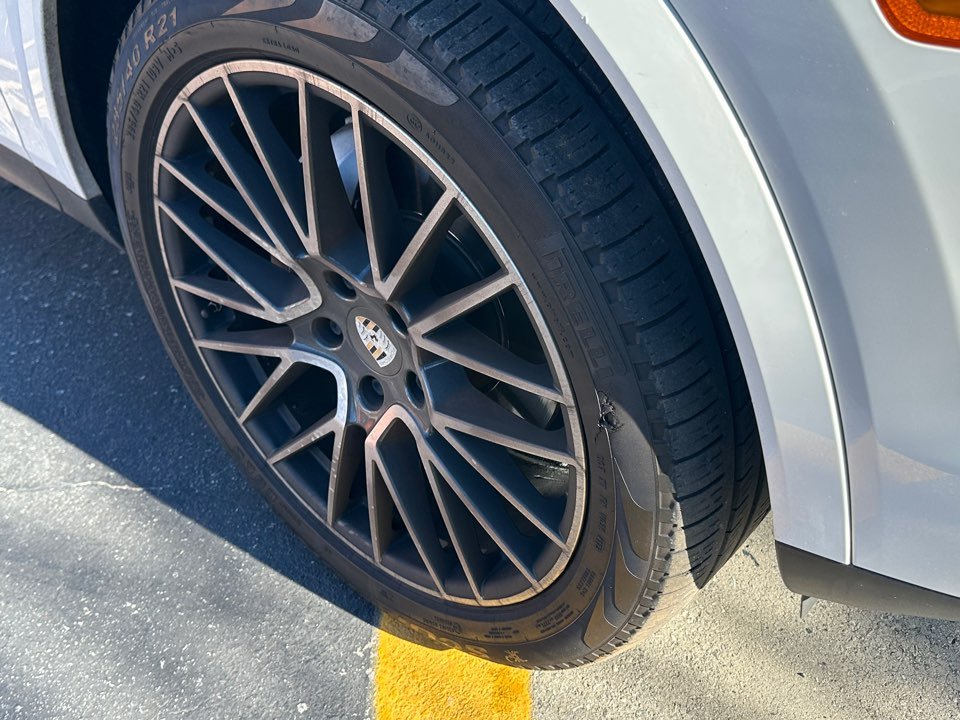 Porsche Cayenne photo 5