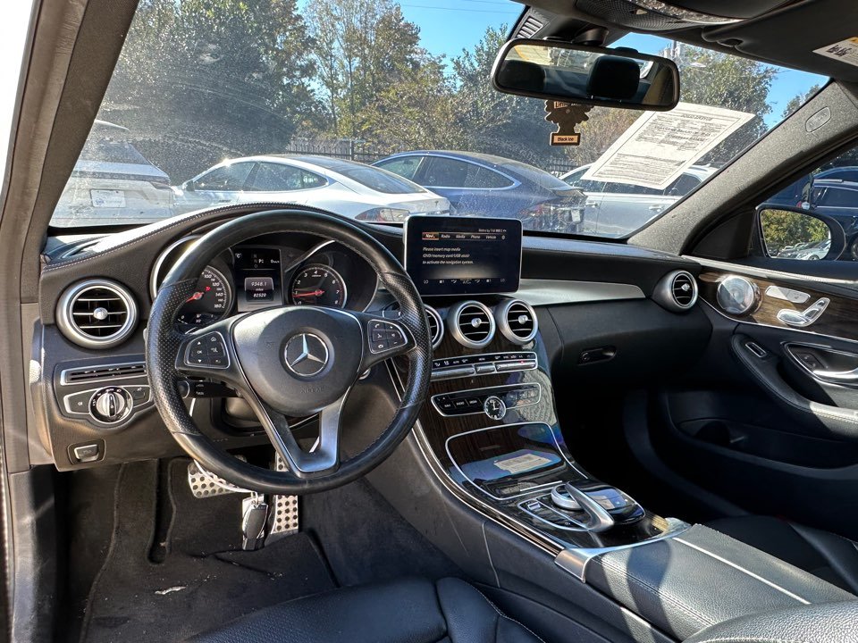 Mercedes-Benz C-Class photo 23