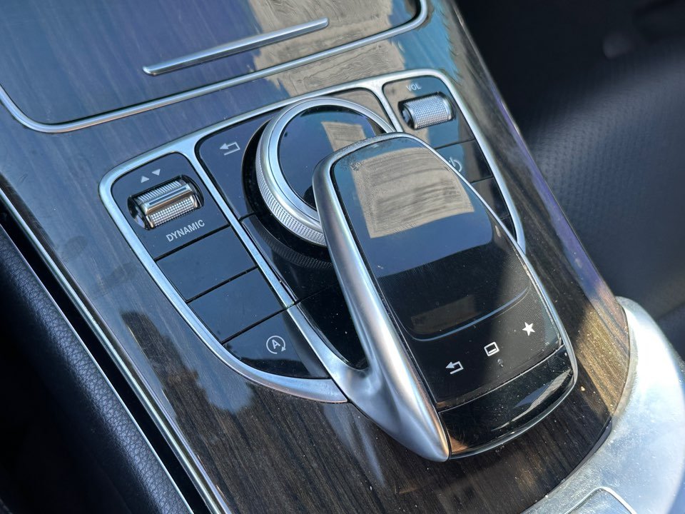 Mercedes-Benz C-Class photo 20