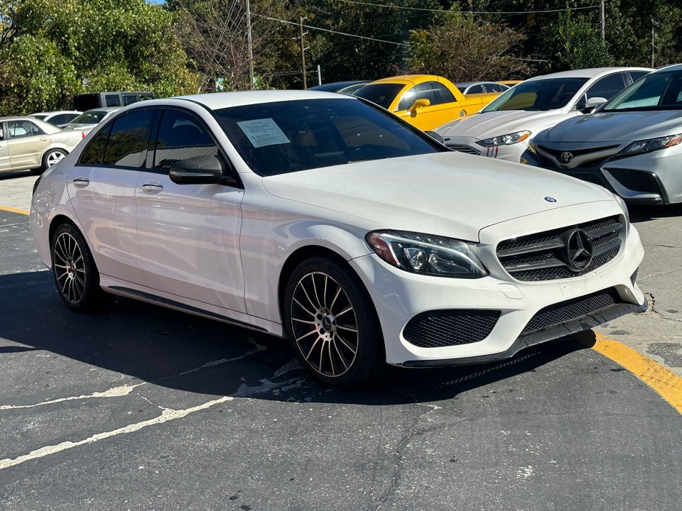 Mercedes-Benz C-Class photo 3