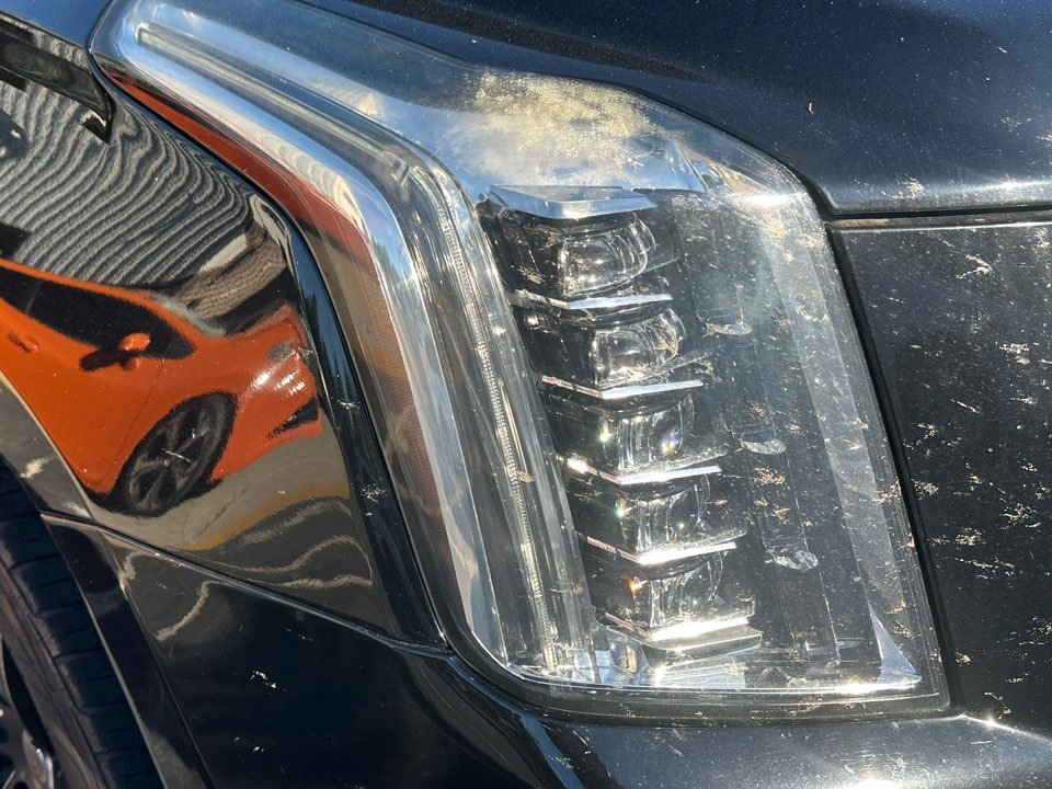 Cadillac Escalade photo 4