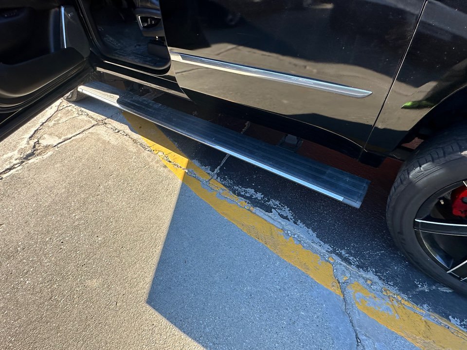 Cadillac Escalade photo 16