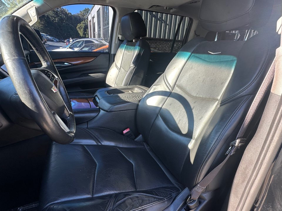 Cadillac Escalade photo 15