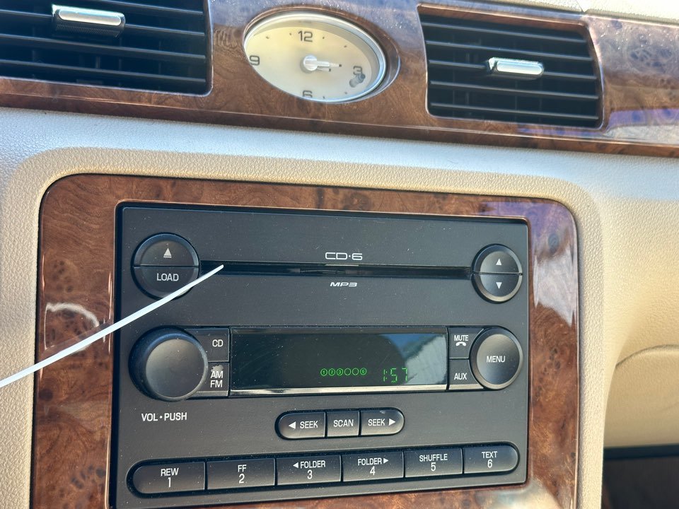 Ford Five Hundred photo 17
