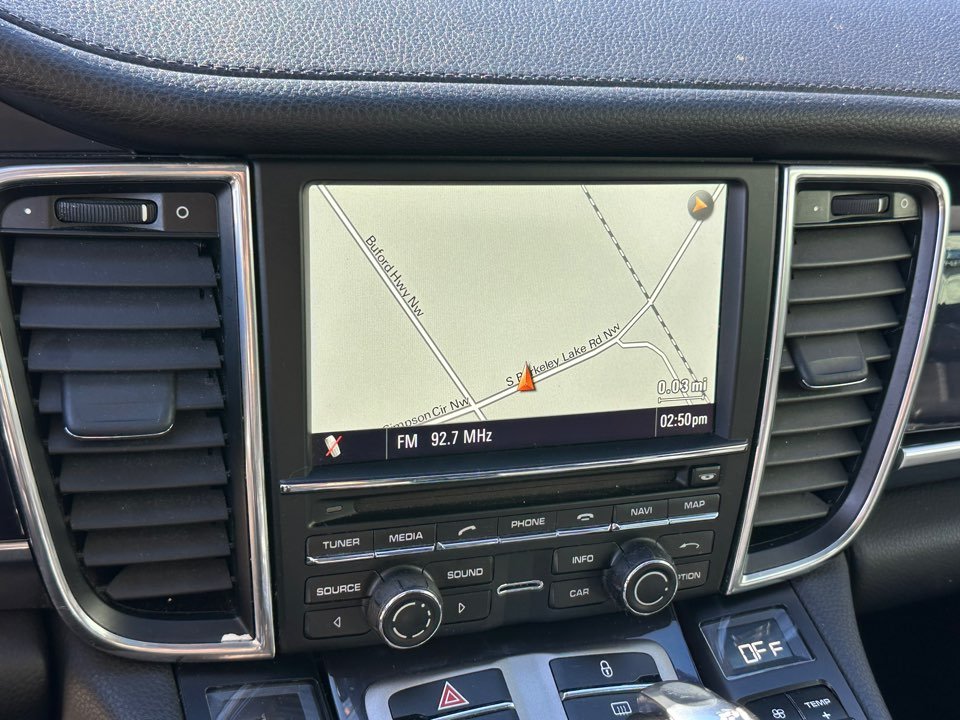 Porsche Panamera photo 20