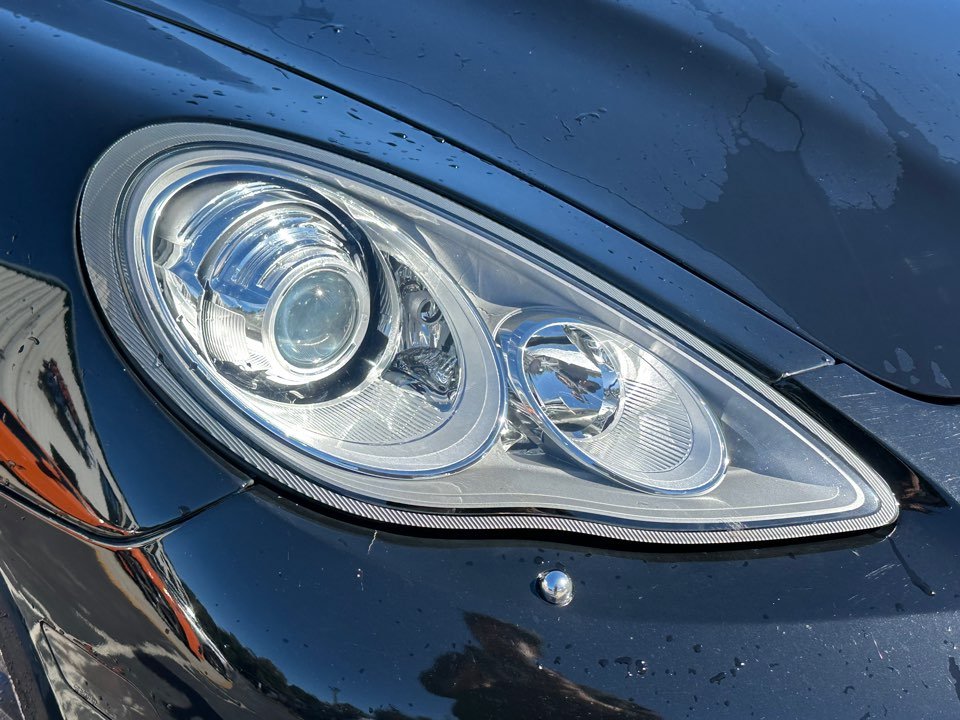 Porsche Panamera photo 4