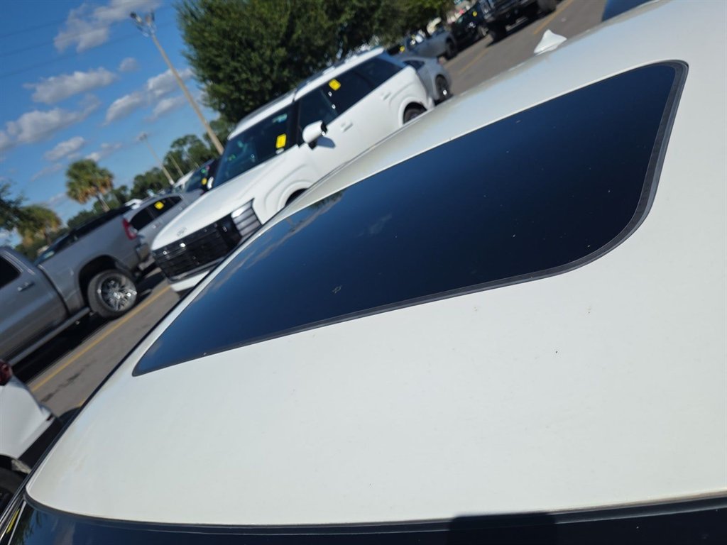 Infiniti G37 photo 8