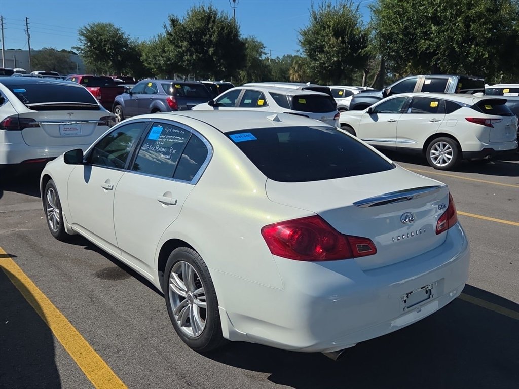 Infiniti G37 photo 6