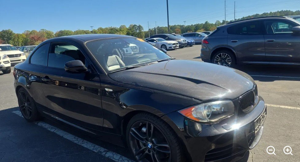 BMW 1 Series photo 3